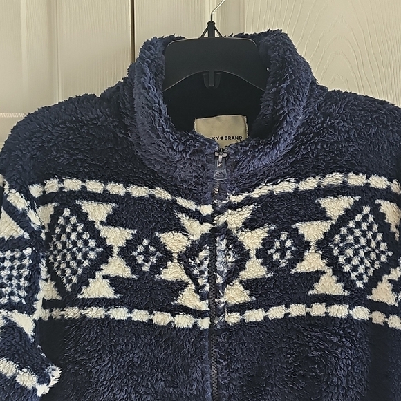 NWT Lucky Brand Geo Print Faux Fur Zip Teddy Jacket Large. Navy/Ivory - Picture 5 of 16